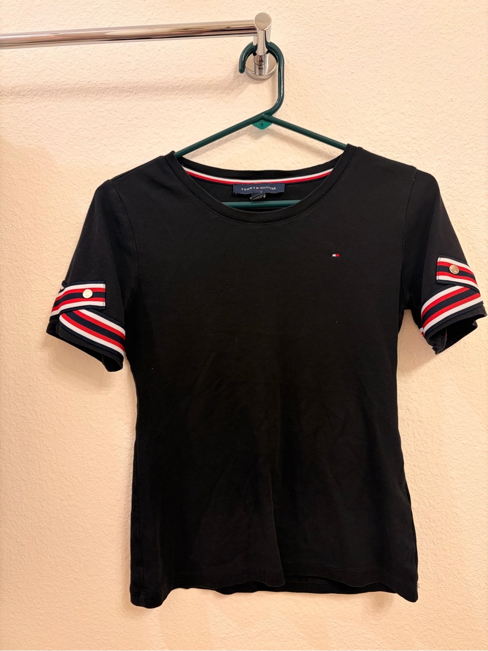 Tommy Hilfiger Black Short-Sleeve Tee with Red-White-Navy Stripe Sleeves